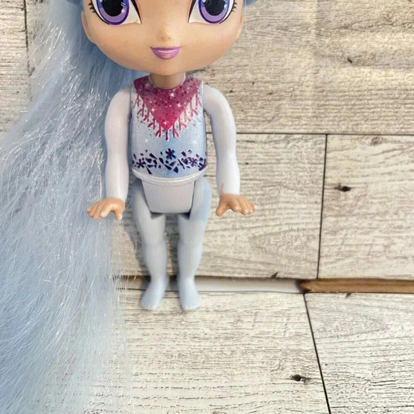 2015 Fisher Price Nickelodeon 6" Shimmer & Shine Layla Doll with Baby Blue Hair. - Picture 3 of 8